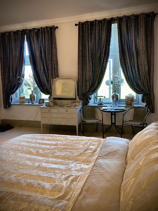 Trawscoed Mansion,central Wing Homestay Aberystwyth